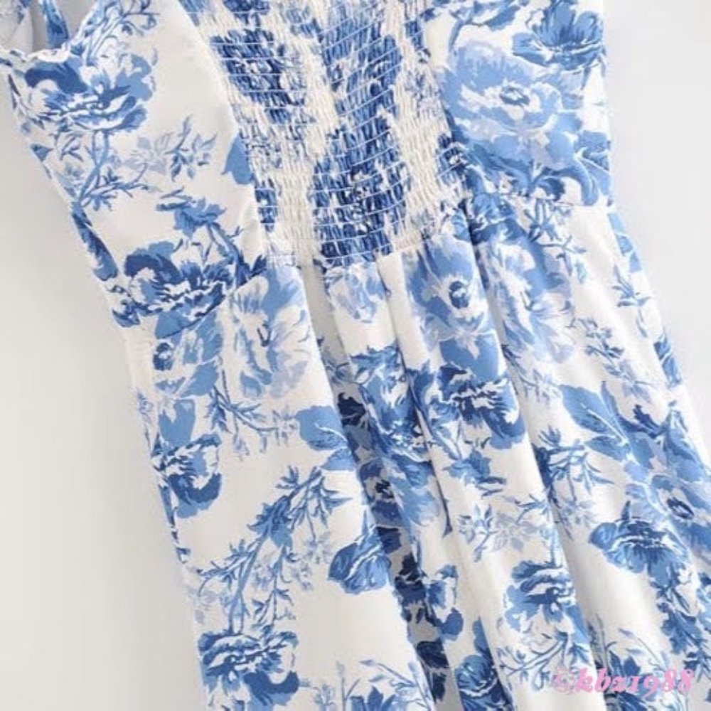 πHPπ REFORMATION Nikita Blue White Floral Dress - Picture 6 of 16